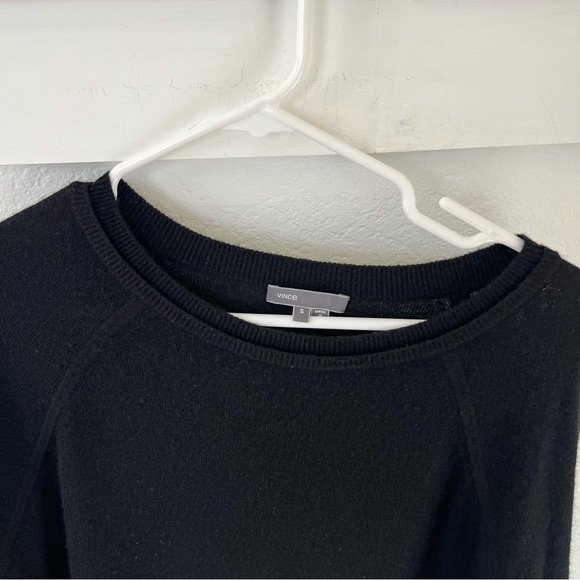 Vince Women's Small Wool/Cashmere Crewneck Sweater - Picture 2 of 5